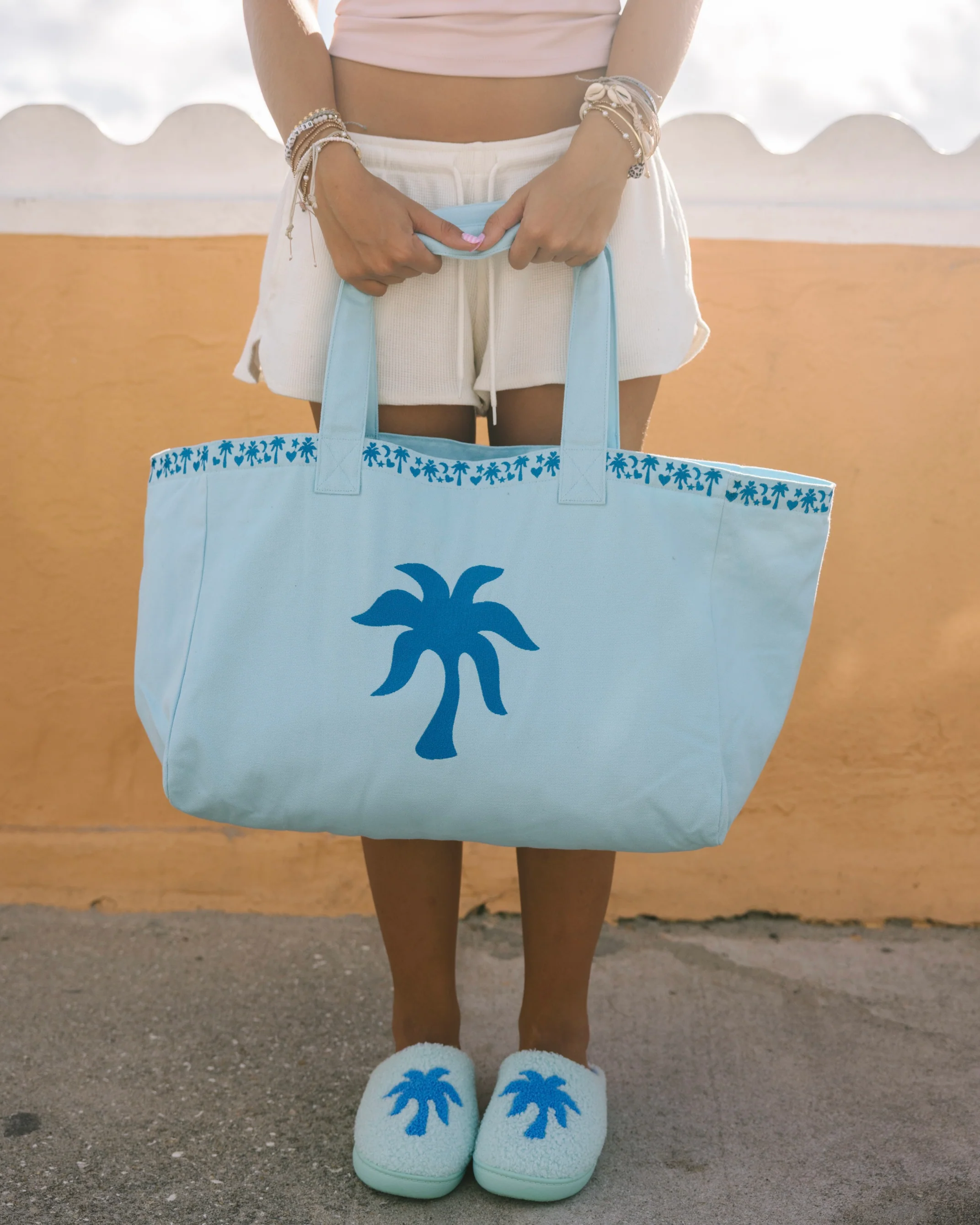 Malibu Slippers in Seabreeze - Image 4