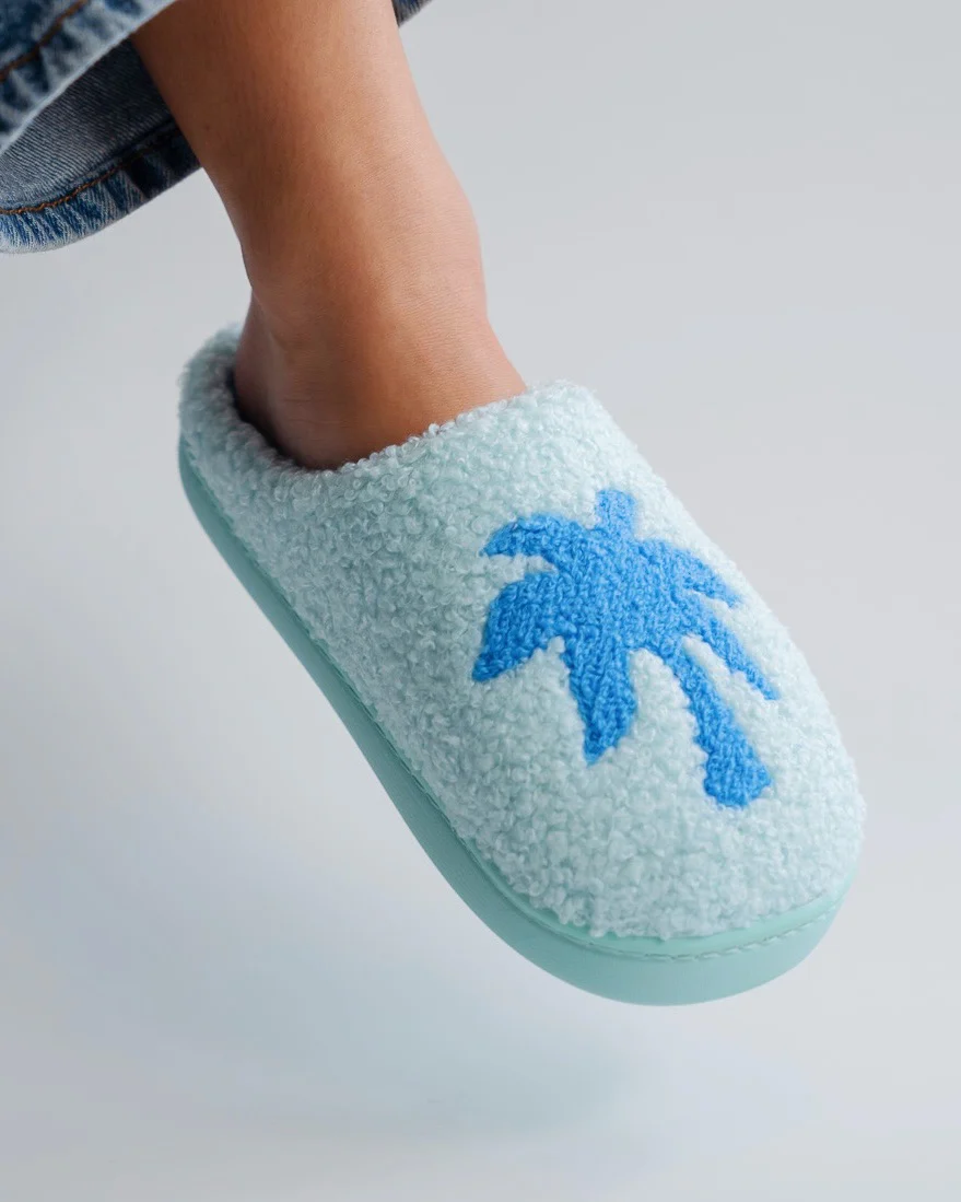 Malibu Slippers in Seabreeze - Image 6